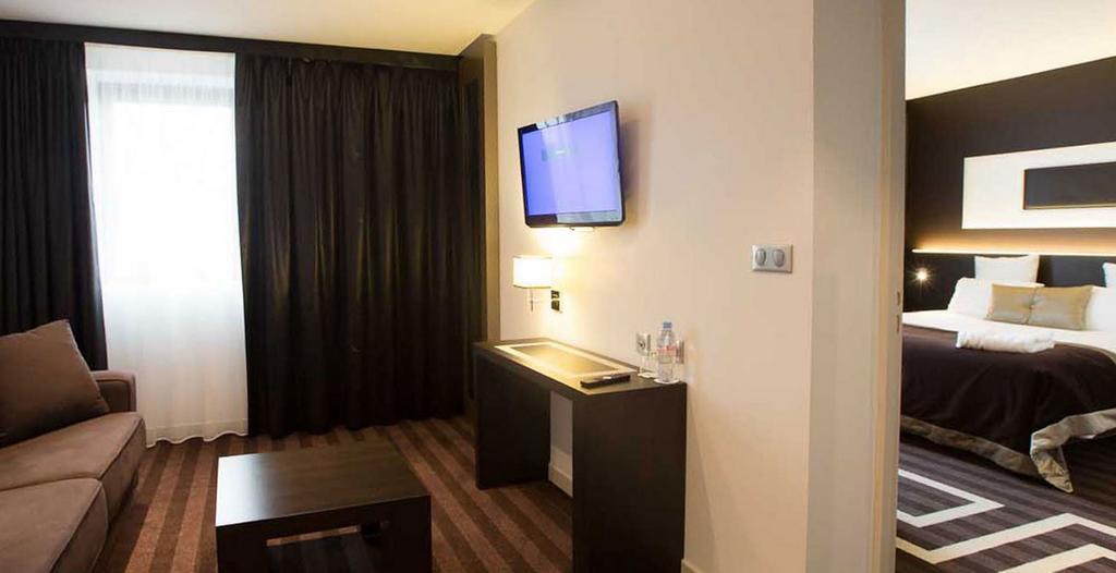 Le Colisee Nantes St Herblain Hotel Saint-Herblain